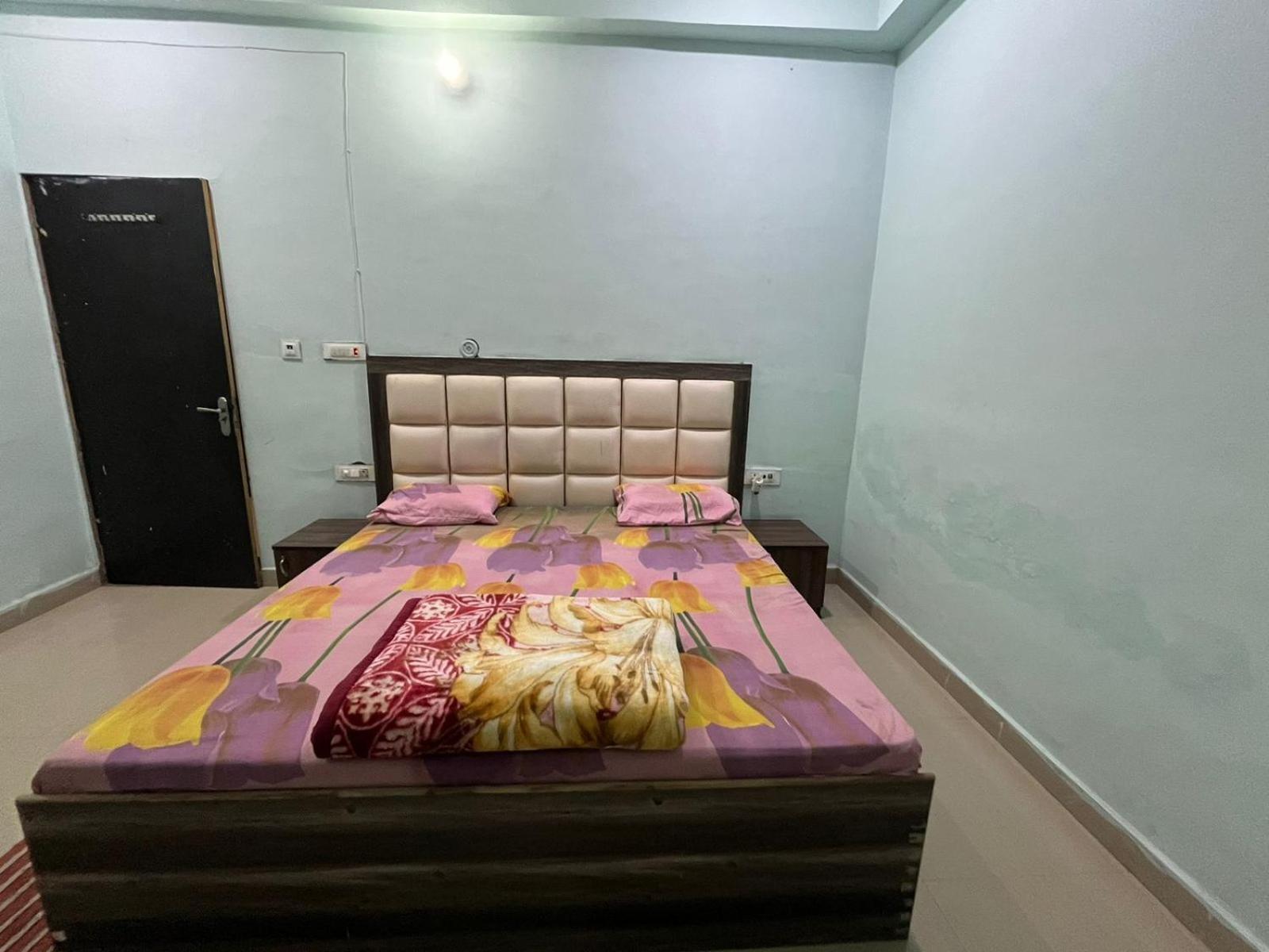 Hotel Shri Ji Baba Ki Haveli Govardhan Zewnętrze zdjęcie