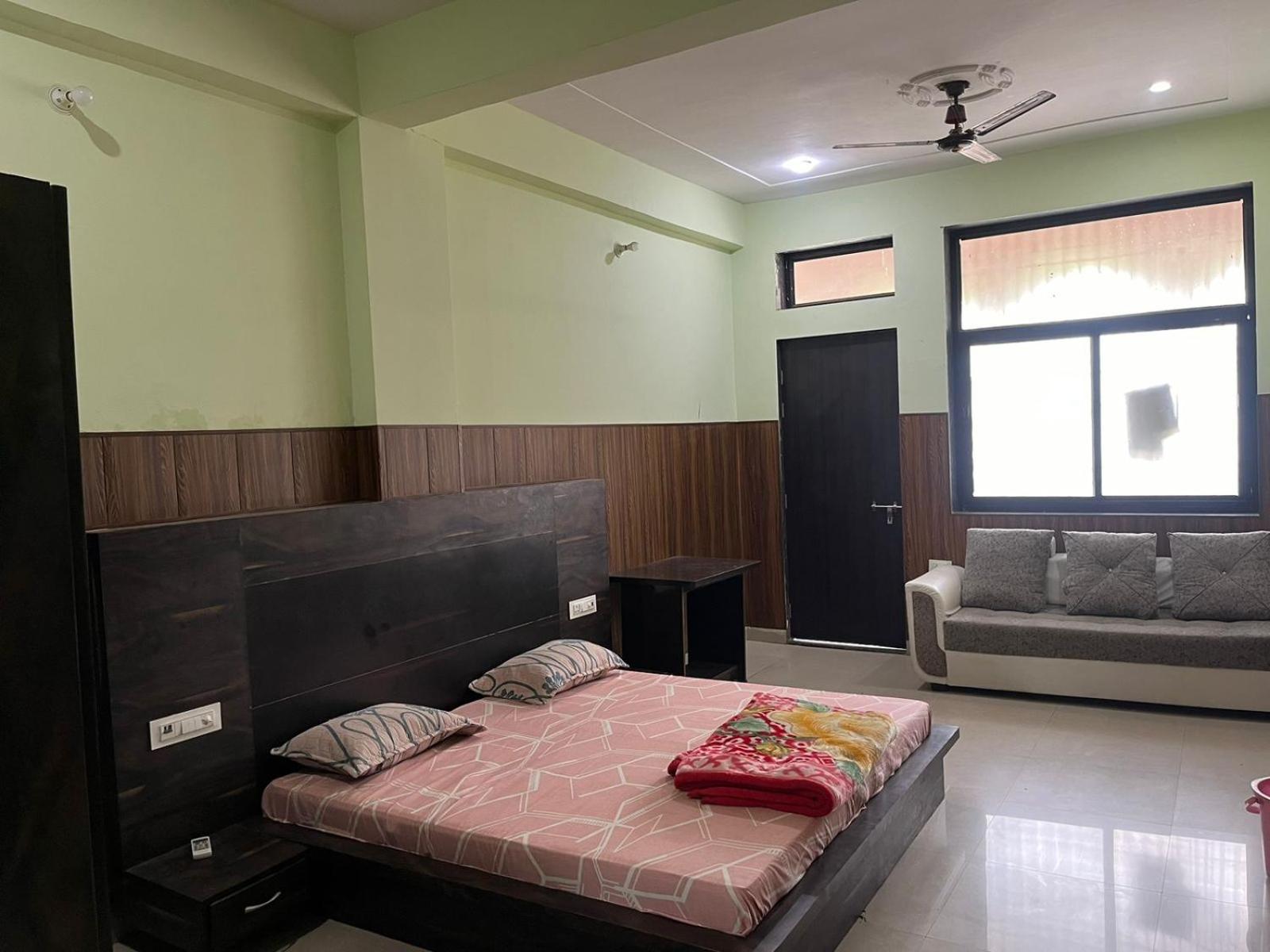 Hotel Shri Ji Baba Ki Haveli Govardhan Zewnętrze zdjęcie