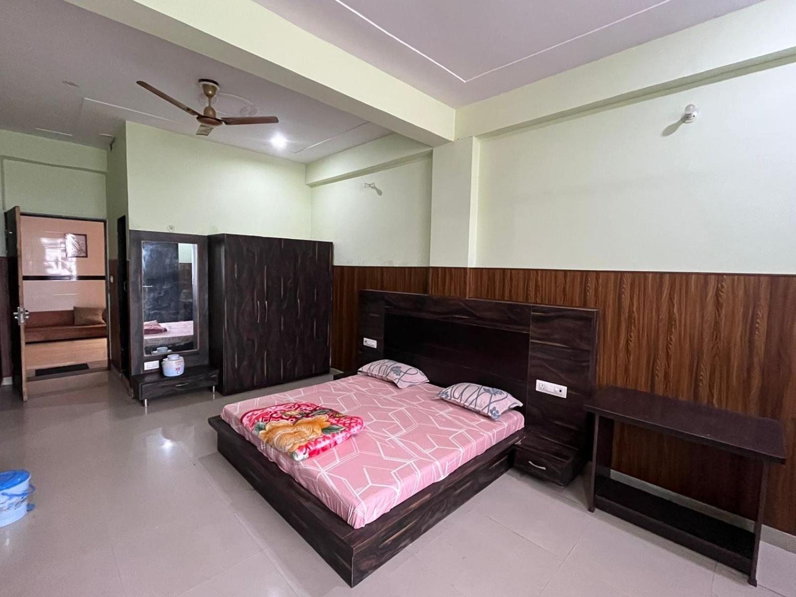 Hotel Shri Ji Baba Ki Haveli Govardhan Zewnętrze zdjęcie